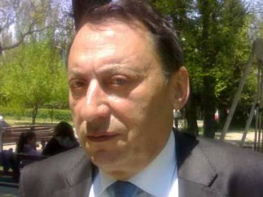 "İndi mən təzədən gedib Xalq Cəbhəsinin, yaxud Müsavatın üzvü olası deyiləm ki"... "İndi mən təzədən gedib Xalq Cəbhəsinin, yaxud Müsavatın üzvü olası deyiləm ki"...