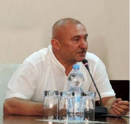 "Azərbaycan ordusu da zəif ordu deyil" "Azərbaycan ordusu da zəif ordu deyil"